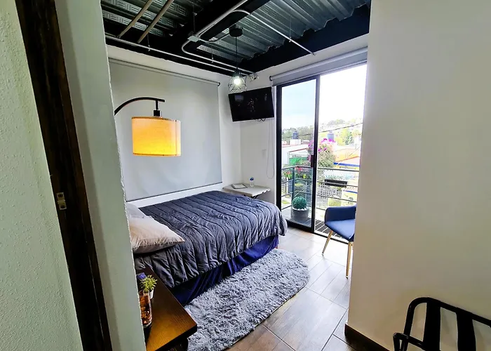R07 At Itesm Cem Full Services, Shared-kitchen, Fridge ,laundry, Smart Tv, Parking, Balcony Pensión